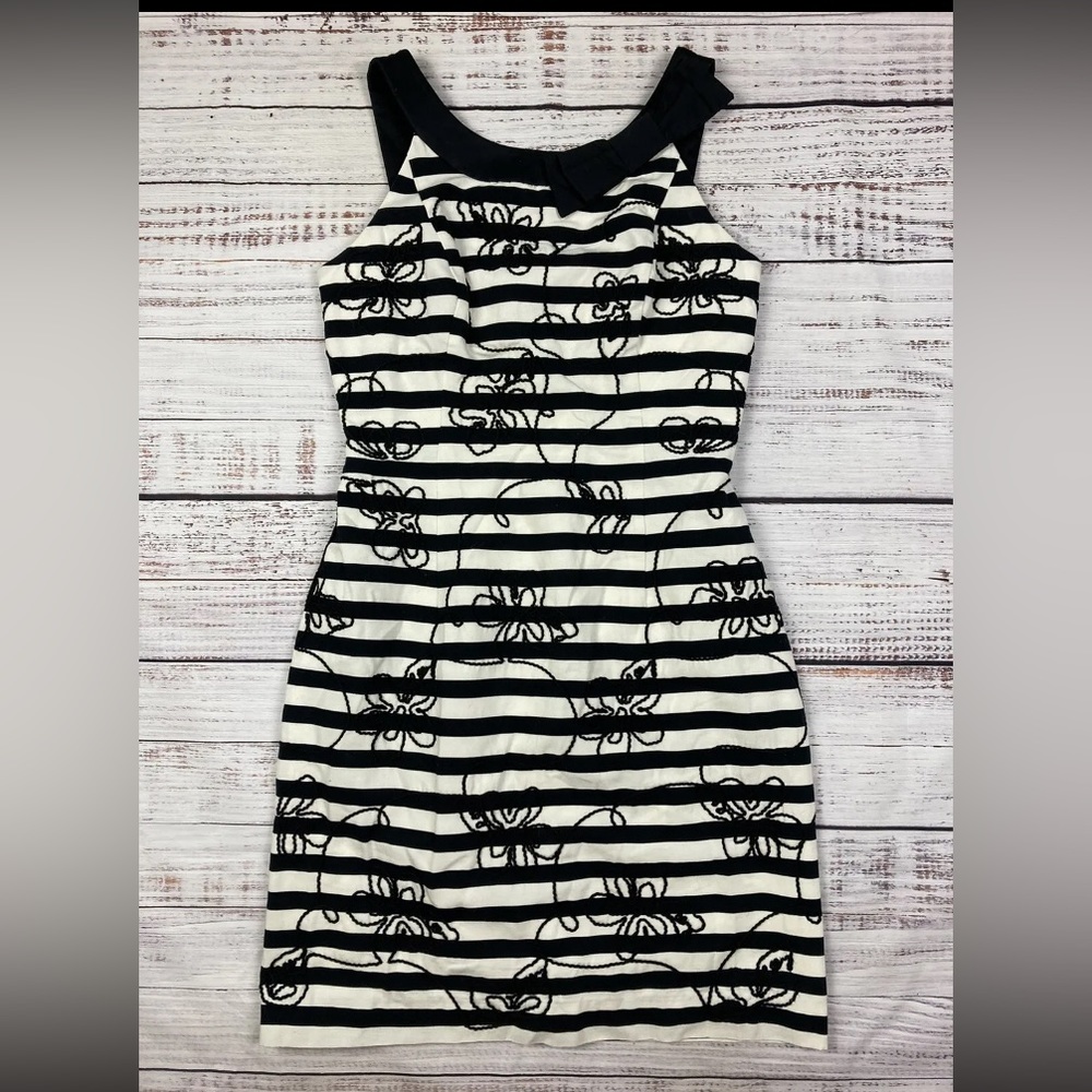 LILLY PULITZER PHOENIX BLACK SWIZZLE STRIPE DRESS EMBROIDERED SZ 4 $278. - Picture 3 of 6